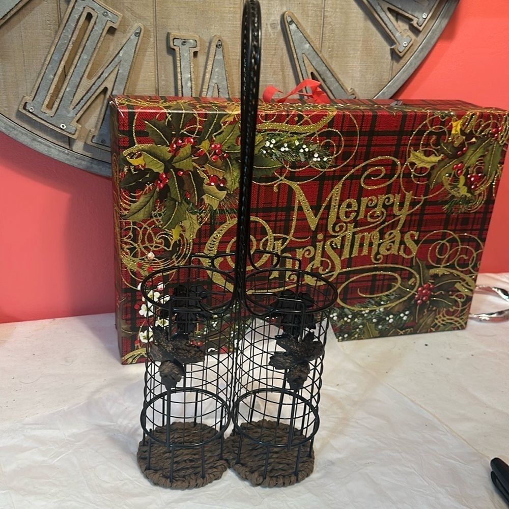 Wire & black wire base base caddy for wine , oil , and vinegar